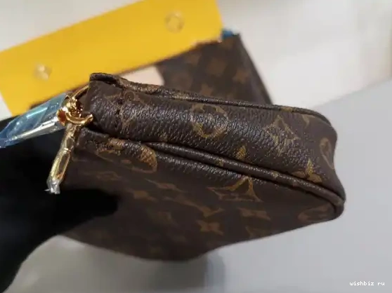 WIS DIGITAL VUITTON POCHETTE EXCHANELUSIVE MULTI PRELAUNCH LOUIS ACCESSOIRES - 0517
